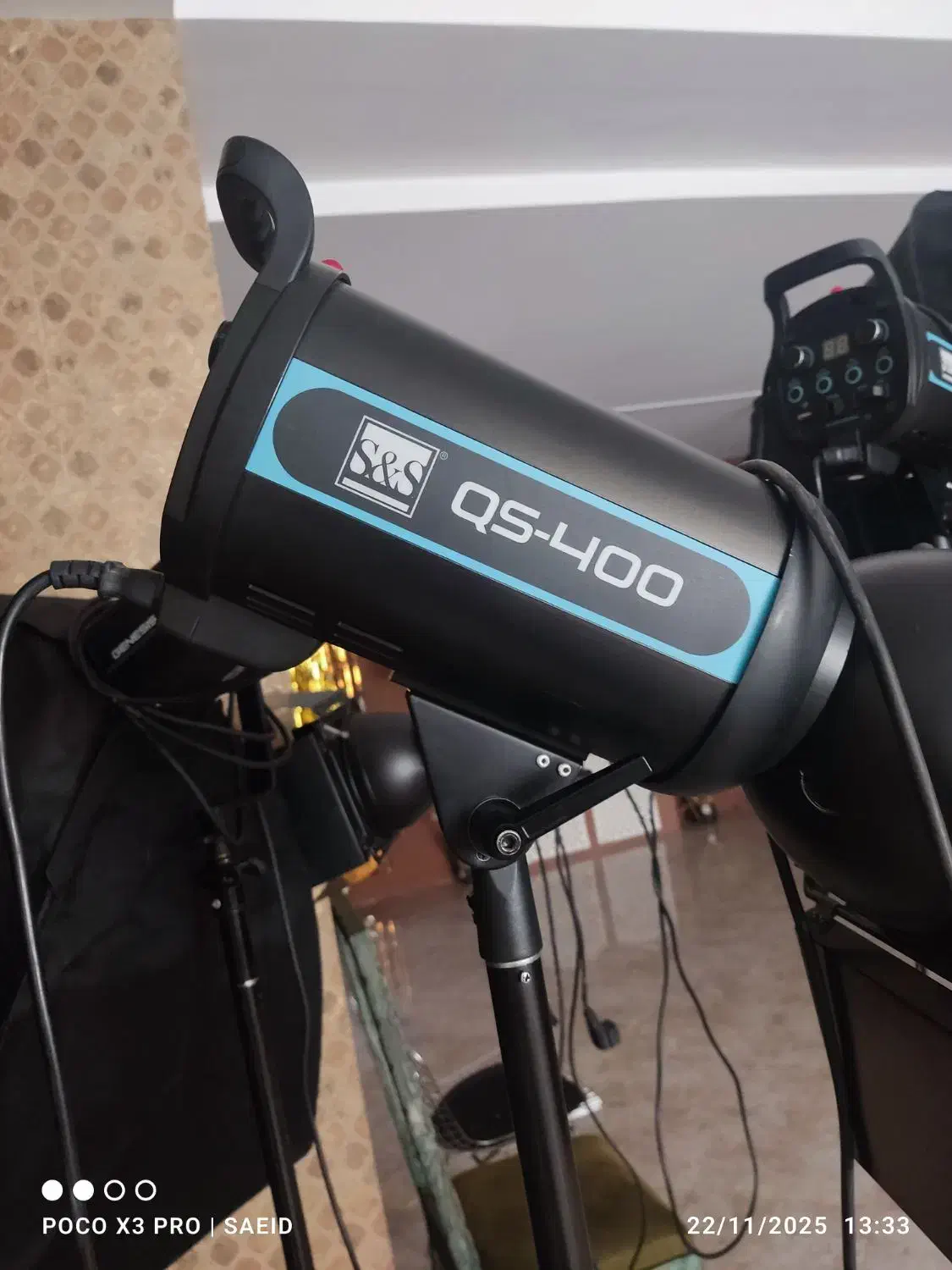 فلاش|دوربین عکاسی و فیلم‌برداری|کرج, جهان‌شهر|دیوار