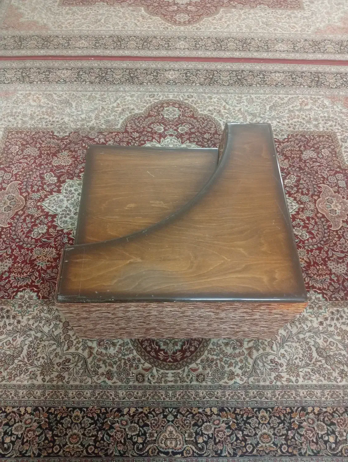 میزتلفنیامیزمبلسالمقشنگخوب|مبلمان خانگی و میز عسلی|آران و بیدگل, |دیوار