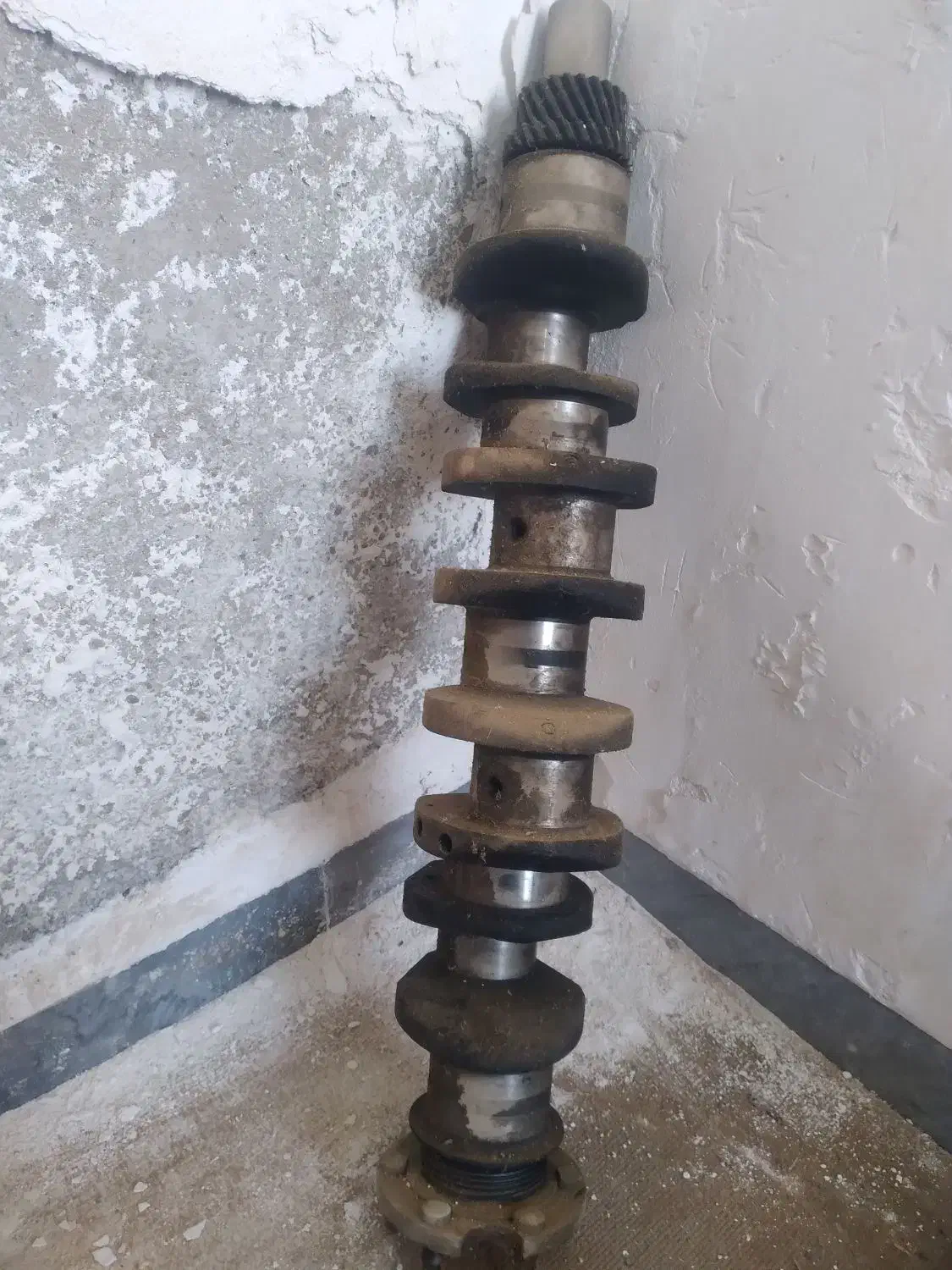 میل لنگ تراکتوررومانی|قطعات یدکی و لوازم جانبی|هندیجان, |دیوار