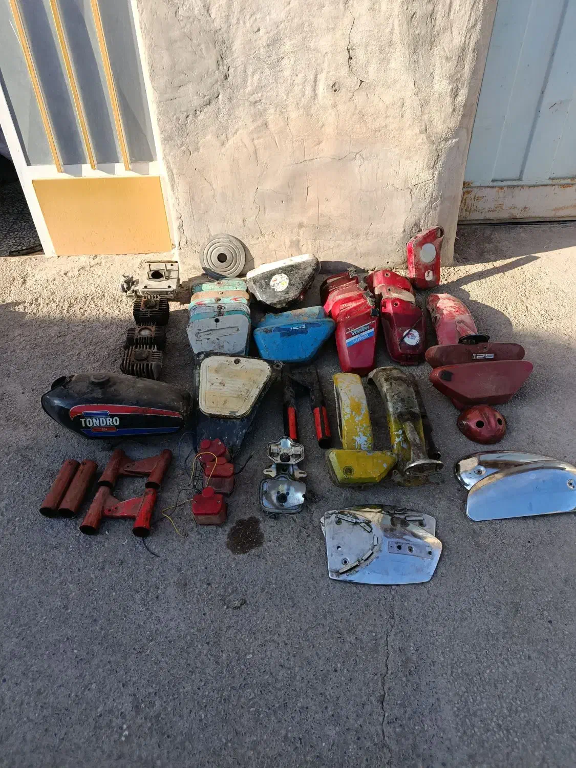 انجین و لوازم یاماها (هندا تیون)|قطعات یدکی و لوازم جانبی|مبارکه, |دیوار