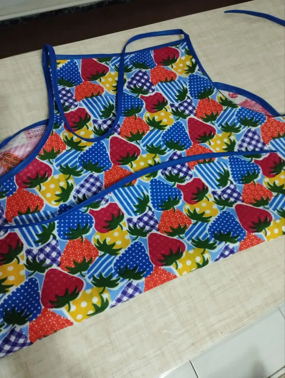 سرویس اشپزخانه|سفره، حوله، دستمال آشپزخانه|بروجرد, |دیوار