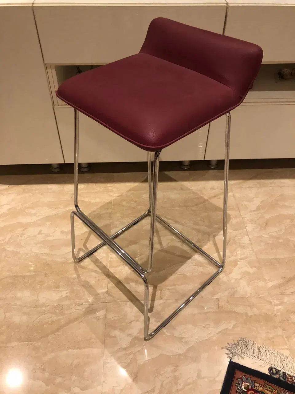 صندلی جلوی کانتر نو،هر عدد 5میلیون|صندلی و نیمکت|کرمانشاه, |دیوار