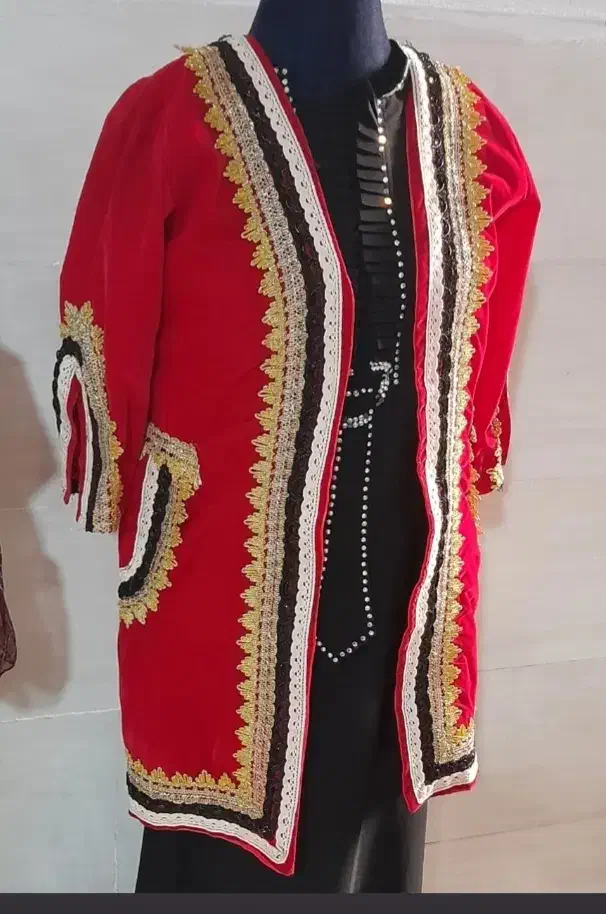 لباس محلی|لباس|کوهدشت, |دیوار