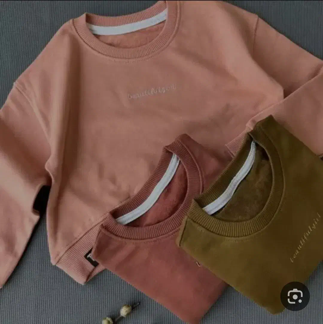 لباس زنانه|لباس|دورود, |دیوار