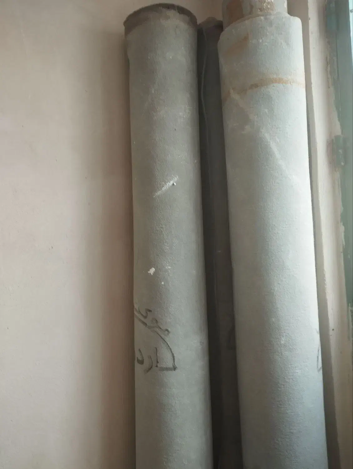 موکت به رنگ طوسی در حد نو  ۲۶ متر فقط یک میلیون|موکت|اردبیل, |دیوار