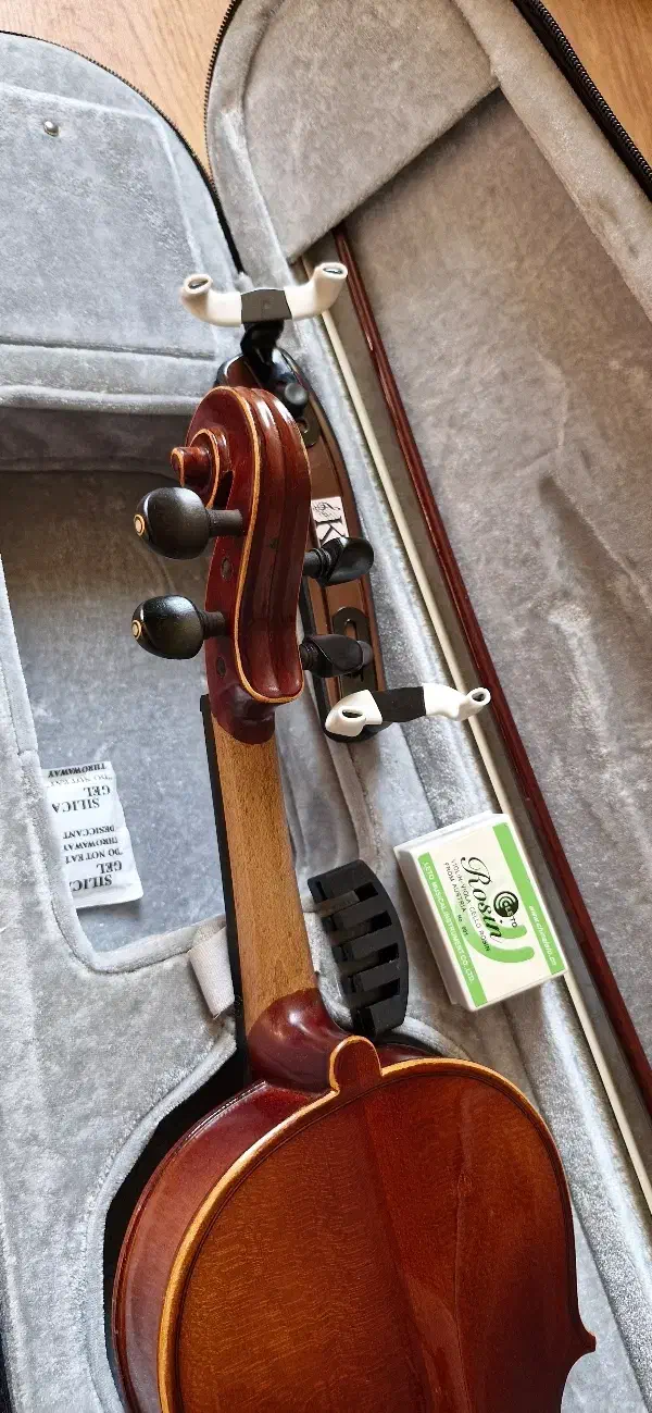 ویولن اورجینال TF 142 2/4 وسایل کامل|ویولن|اسلامشهر, شهرک واوان|دیوار