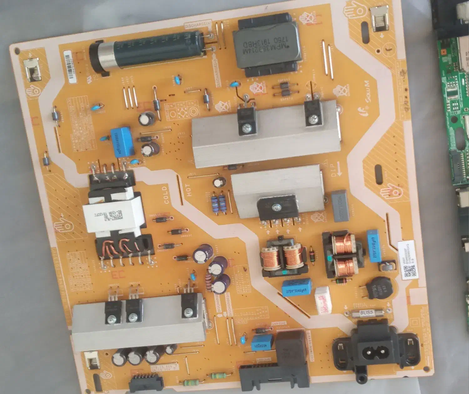تلویزیون|تلویزیون و پروژکتور|تهران, سلیمانی|دیوار