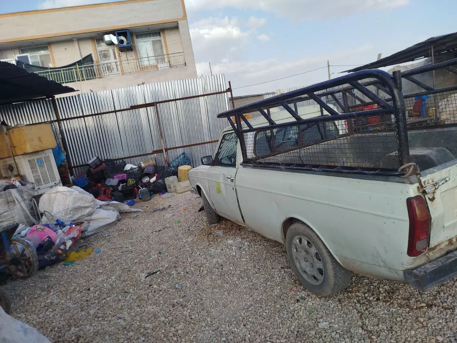 26000000|خودرو کلاسیک|شیراز, گل سرخ|دیوار