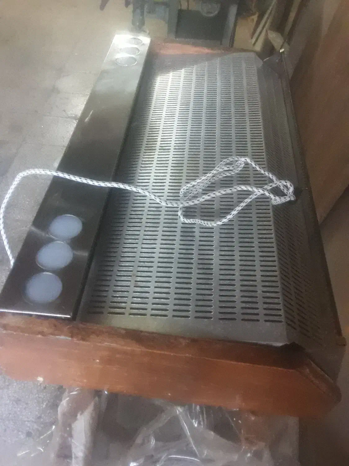 هودزیرکابینتی.ناسیونال.|هود|شیراز, قدوسی غربی|دیوار