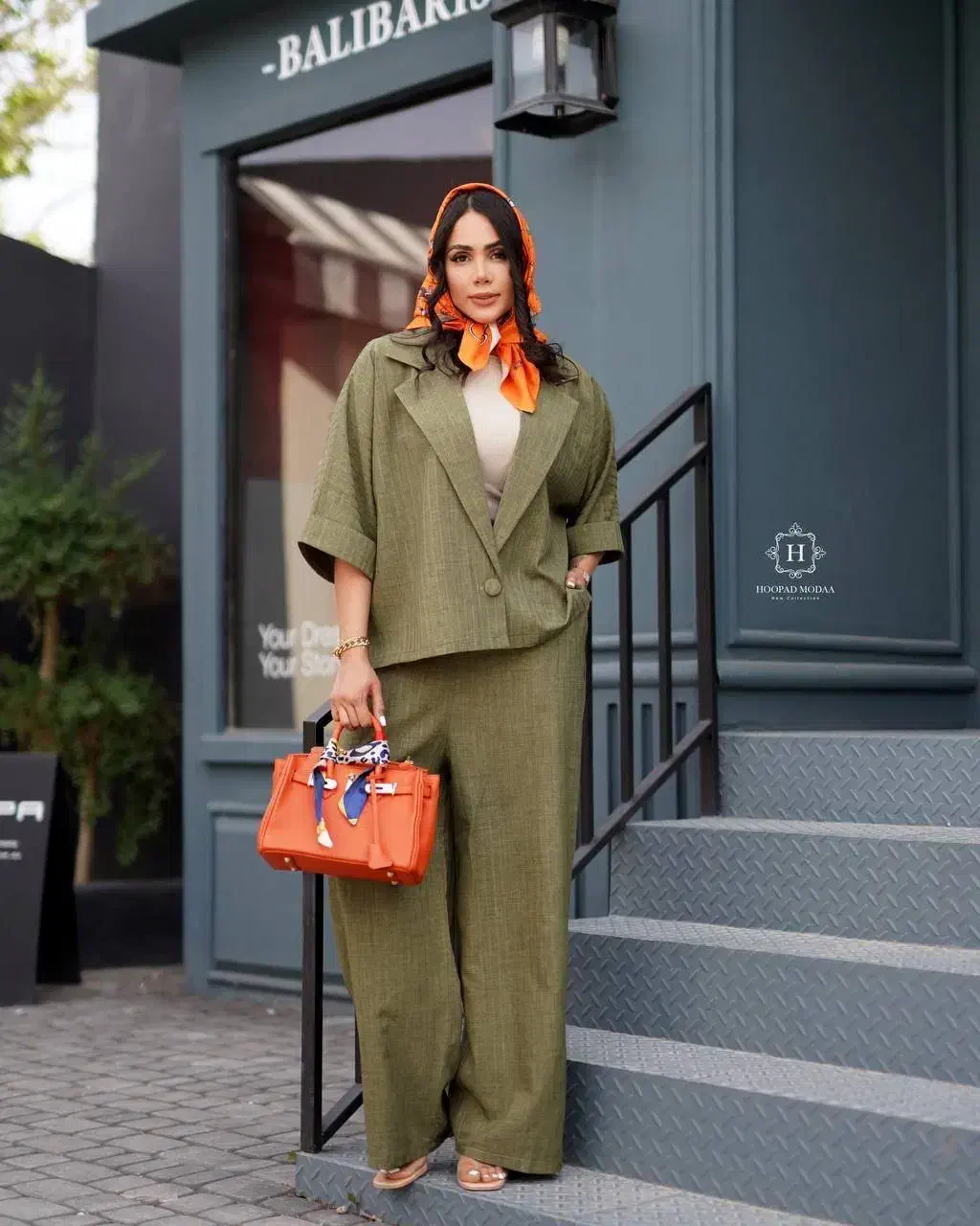 فروش ویژه انواع مانتو و شومیز به قیمت استثنایی|لباس|سنقر, |دیوار