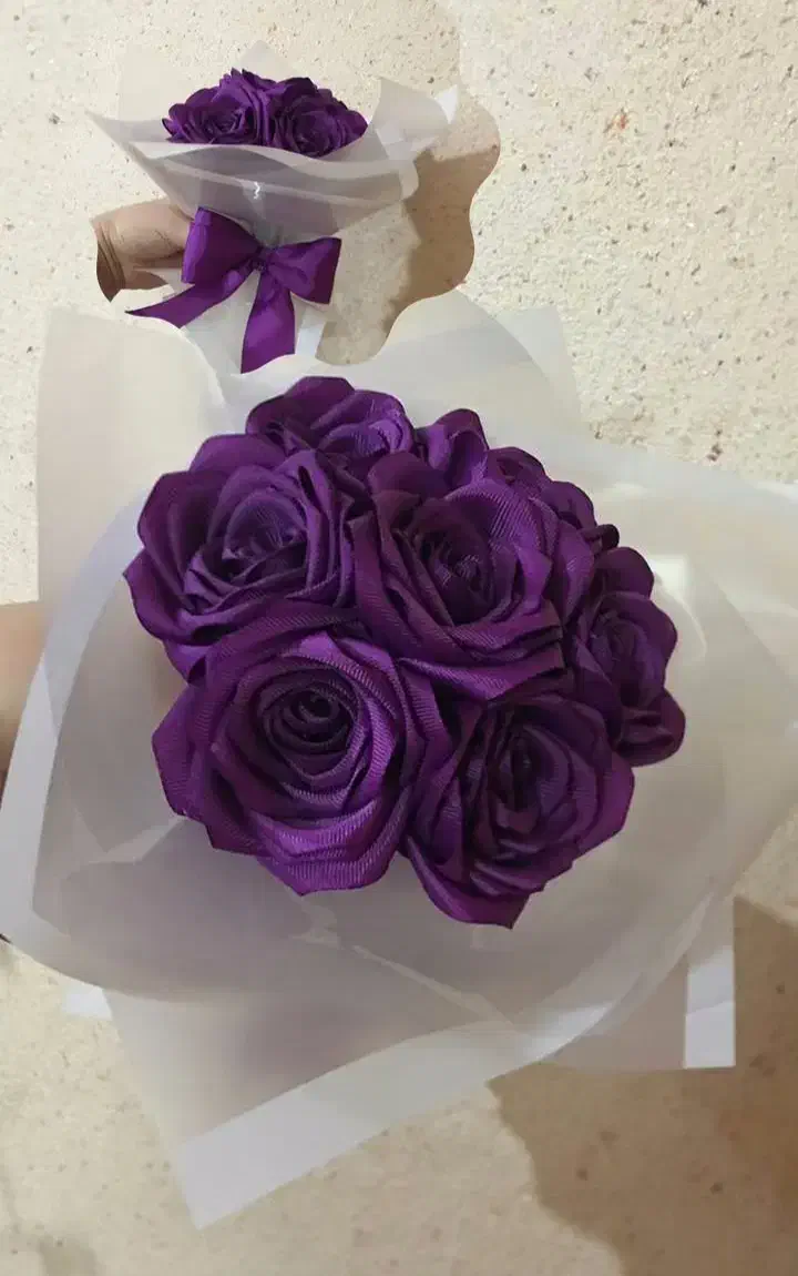 گل روبانی|گل مصنوعی|رشت, منظریه|دیوار