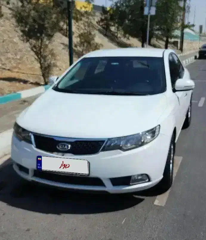 سراتو ۲۰۰۰ مدل ۹۵|خودرو سواری و وانت|تهران, اکباتان|دیوار
