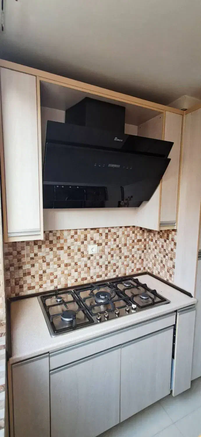 کابینت MDF آبچکان و هود در حدنو با صفحه آلمانی|آبچکان و نظمدهنده ظروف|اندیشه, اندیشه فاز ۴|دیوار