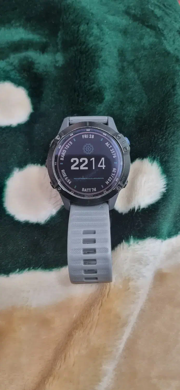 فینیکس ۶ پرو سولار|ساعت|قدس, شهرقدس|دیوار