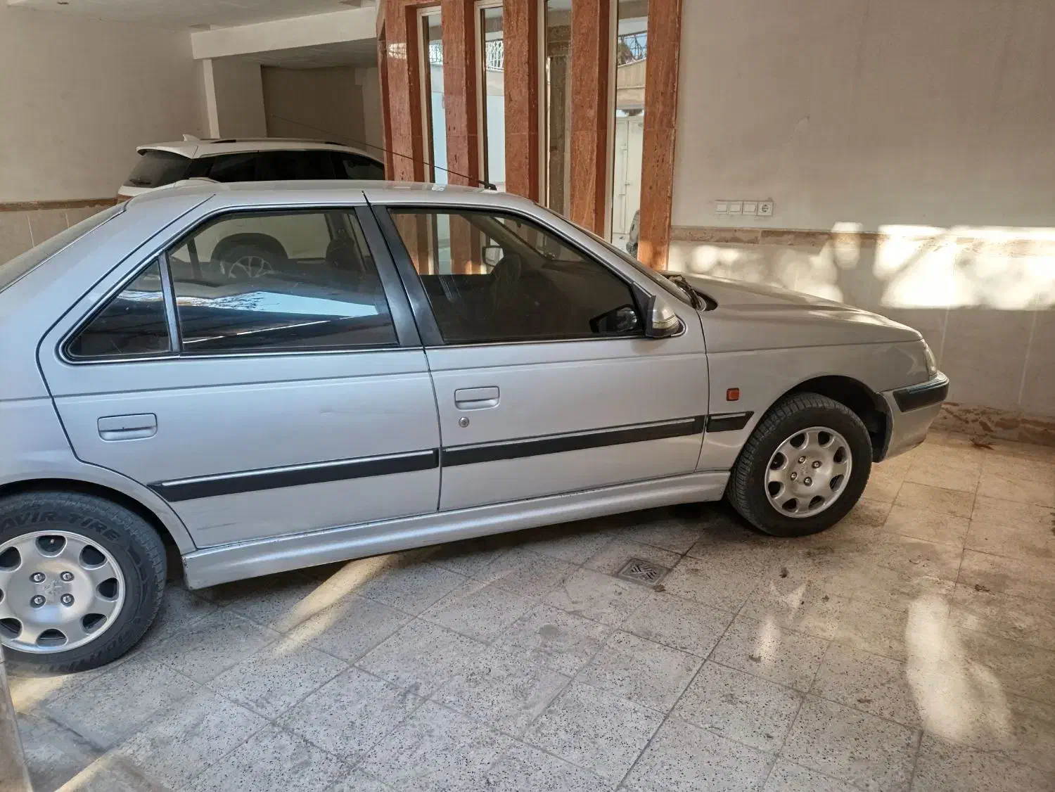 پژوپارس نقره‌ای مدل ۸۳|خودرو سواری و وانت|مشهد, خاتم الانبیا|دیوار