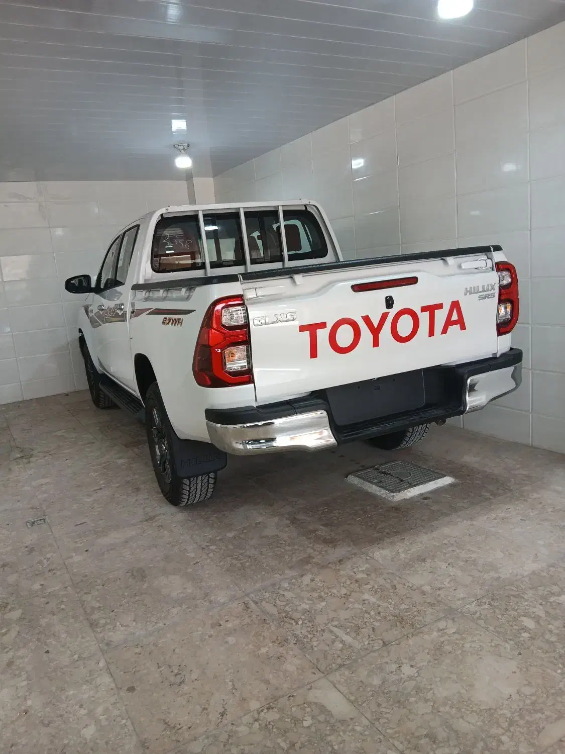 تویوتا هایلوکس ۲۰۲۵ دنده ای عمانی صفر خشک|خودرو سواری و وانت|زاهدان, |دیوار