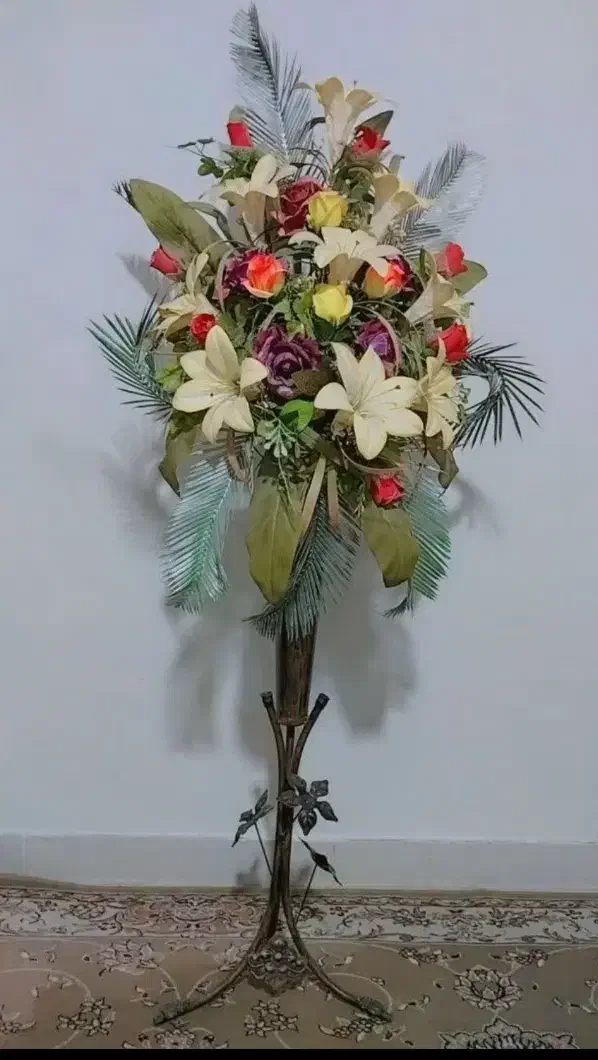 گل کنار سالنی ، پایه فرفورژه|گل مصنوعی|مشهد, خواجه ربیع|دیوار