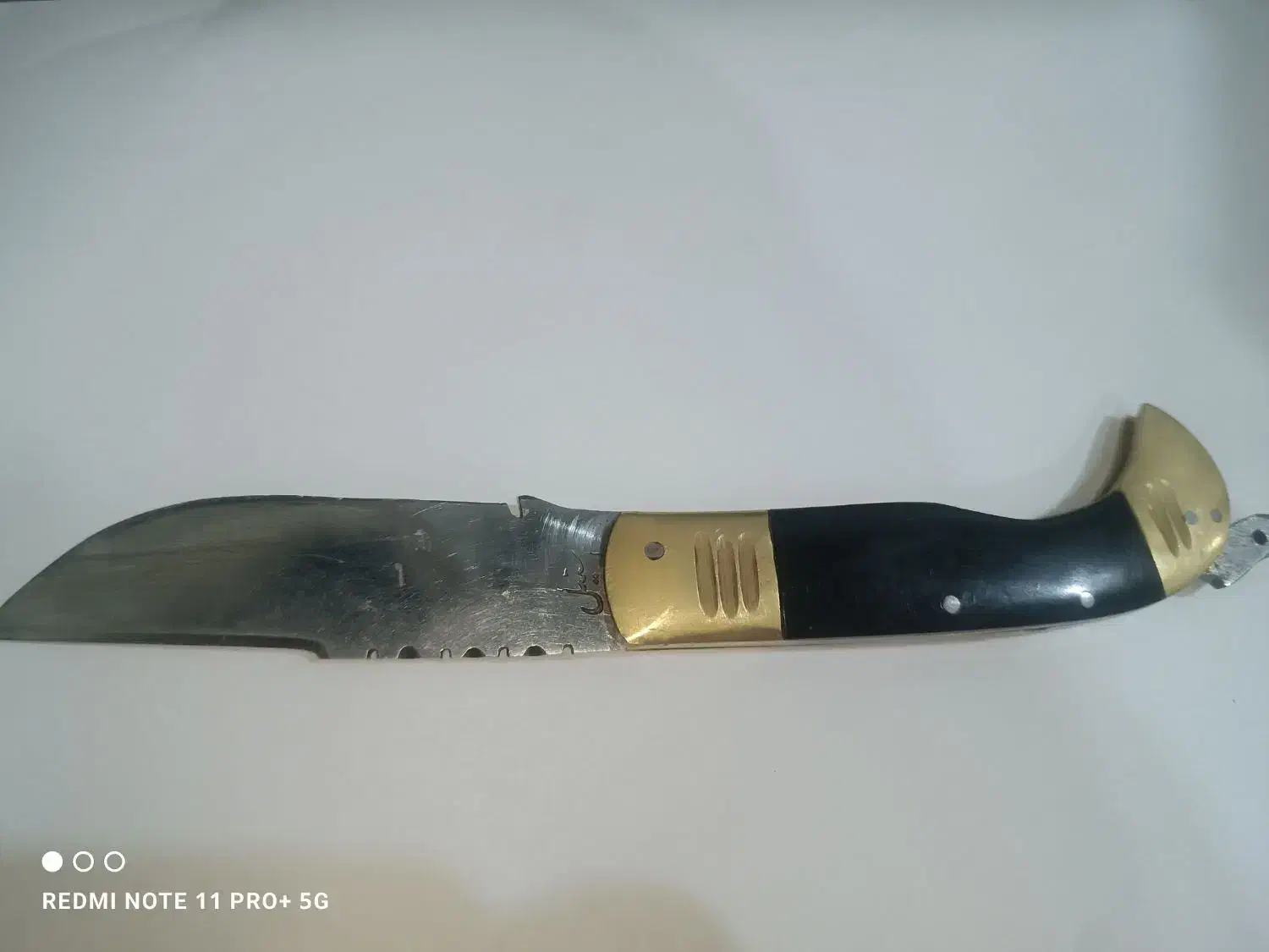 چاقو دنده ای|کلکسیون اشیاء عتیقه|زاهدان, |دیوار