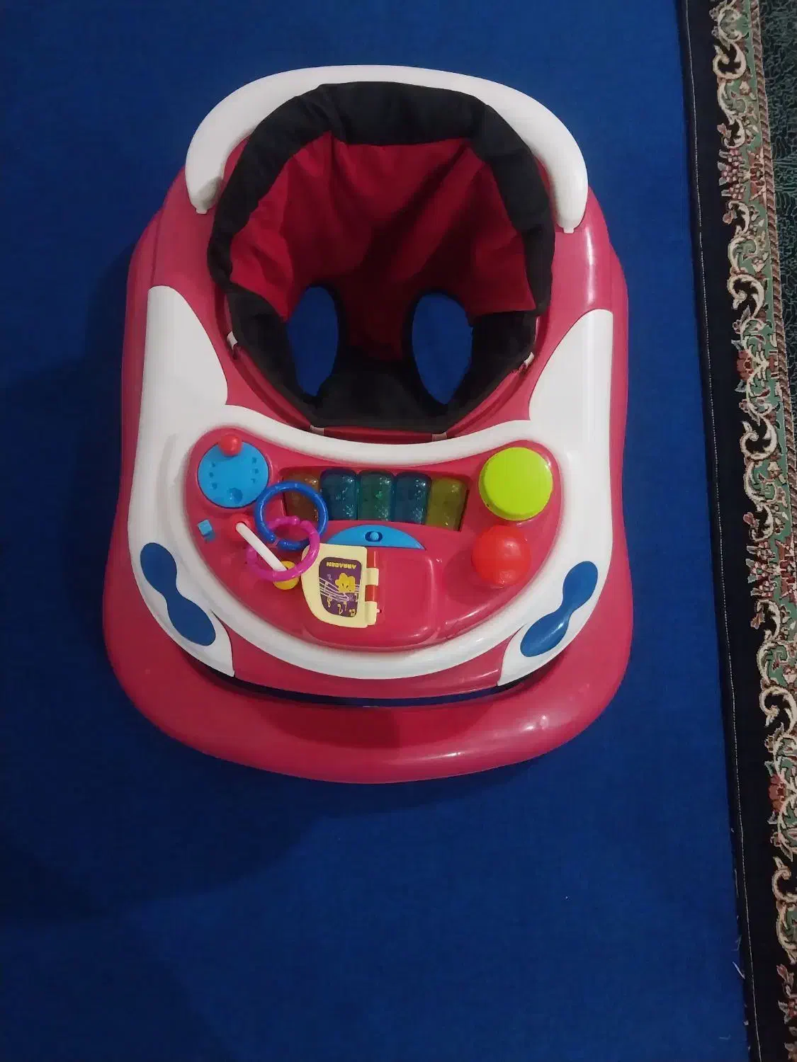 یک عدد کهیر روروک وظروف چینی پردیس به فروش میرسد|کالسکه و لوازم جانبی|اراک, |دیوار