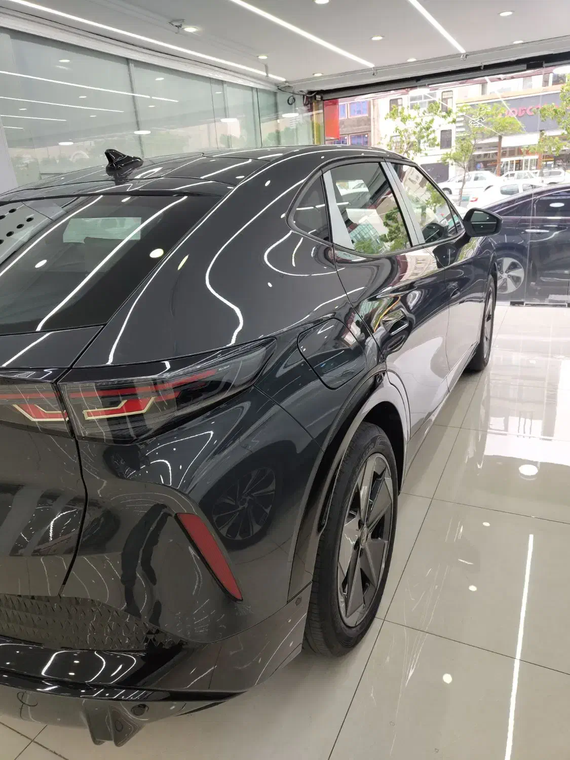 id. unyx ultra|خودرو سواری و وانت|تهران, اباذر|دیوار