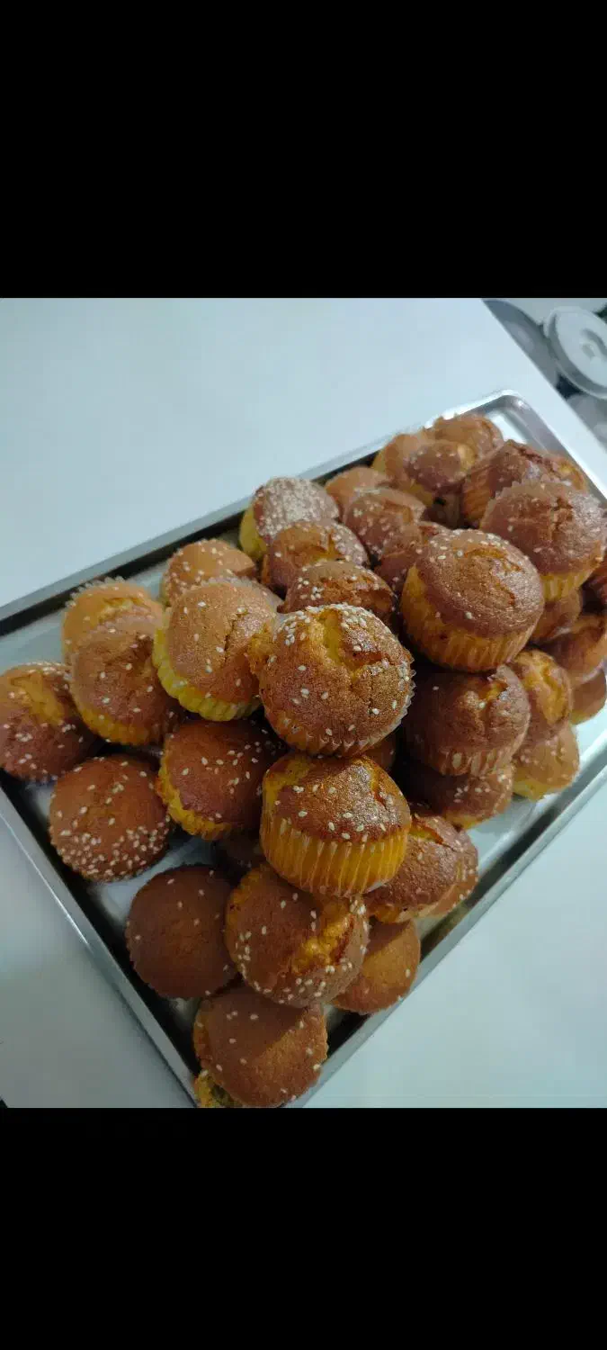 کیک یزدی و کشمشی|خوردنی و آشامیدنی|هشتگرد, مدرس|دیوار