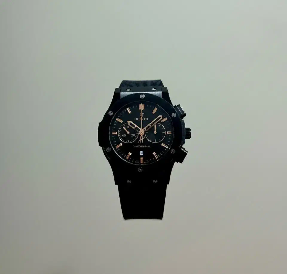 ساعت هابلوت|ساعت|تبریز, |دیوار