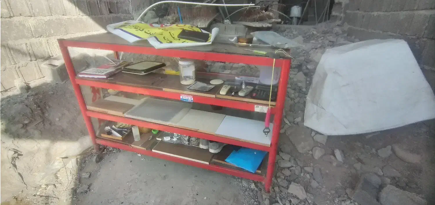 میز ویترینی سالم|بوفه، ویترین، کنسول|خرمآباد (تنکابن), |دیوار