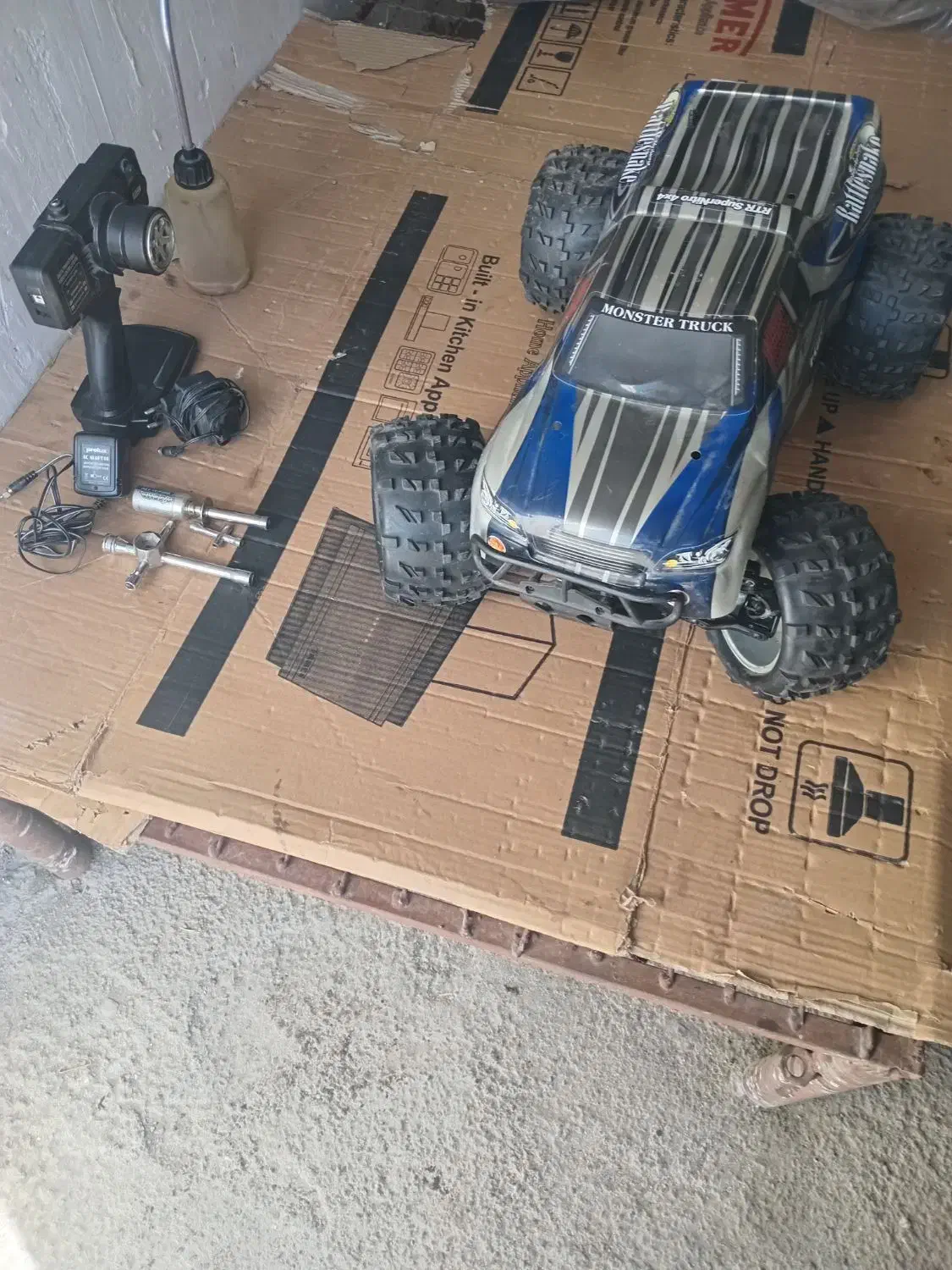 ماشین کنترلی بنزینی ۲/۵ اسب موتورش|اسباببازی|فردیس, نیروگاه برق|دیوار