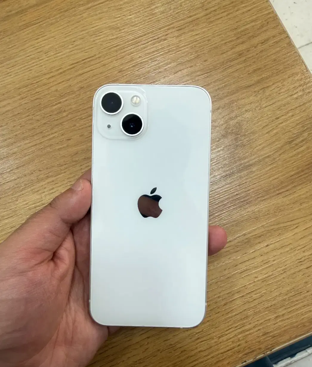 iPhone 13 normal|موبایل|فولادشهر, مسکن مهر فولادشهر|دیوار