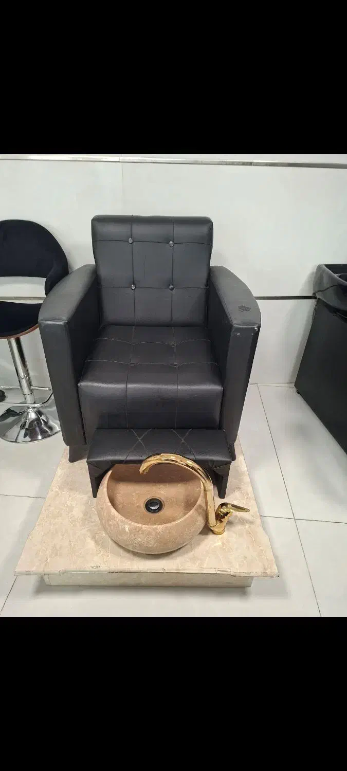 صندلی پدیکور|آرایشگاه و سالن‌های زیبایی|مشگین شهر, |دیوار