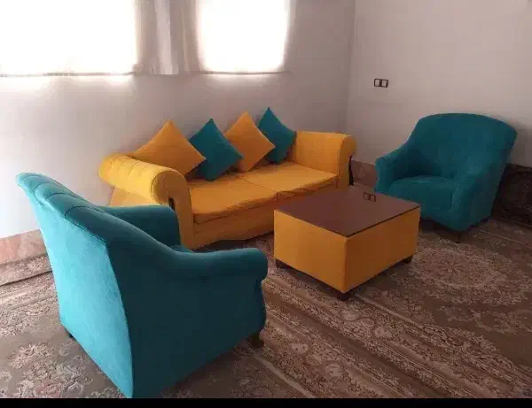 مبل چستر ۵نفره|مبلمان خانگی و میز عسلی|قم, دروازه ری|دیوار