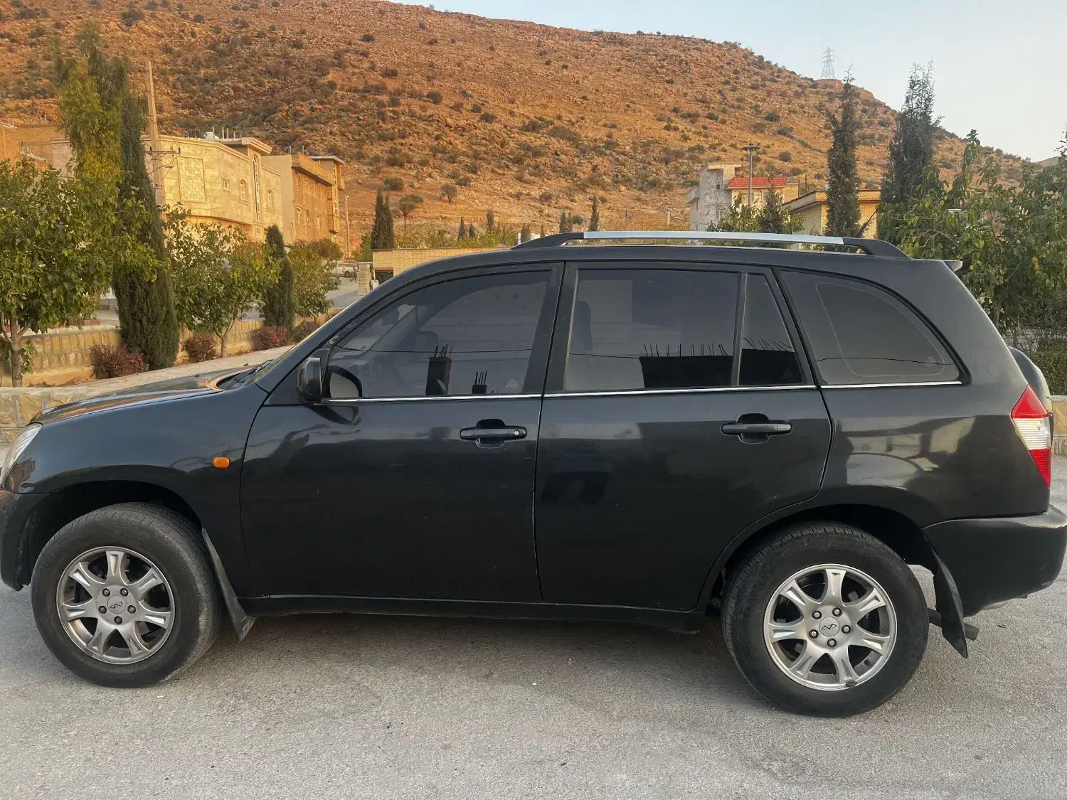 ام وی ام ایکس ۳۳ مدل ۹۱|خودرو سواری و وانت|شیراز, شهرک امام حسن|دیوار