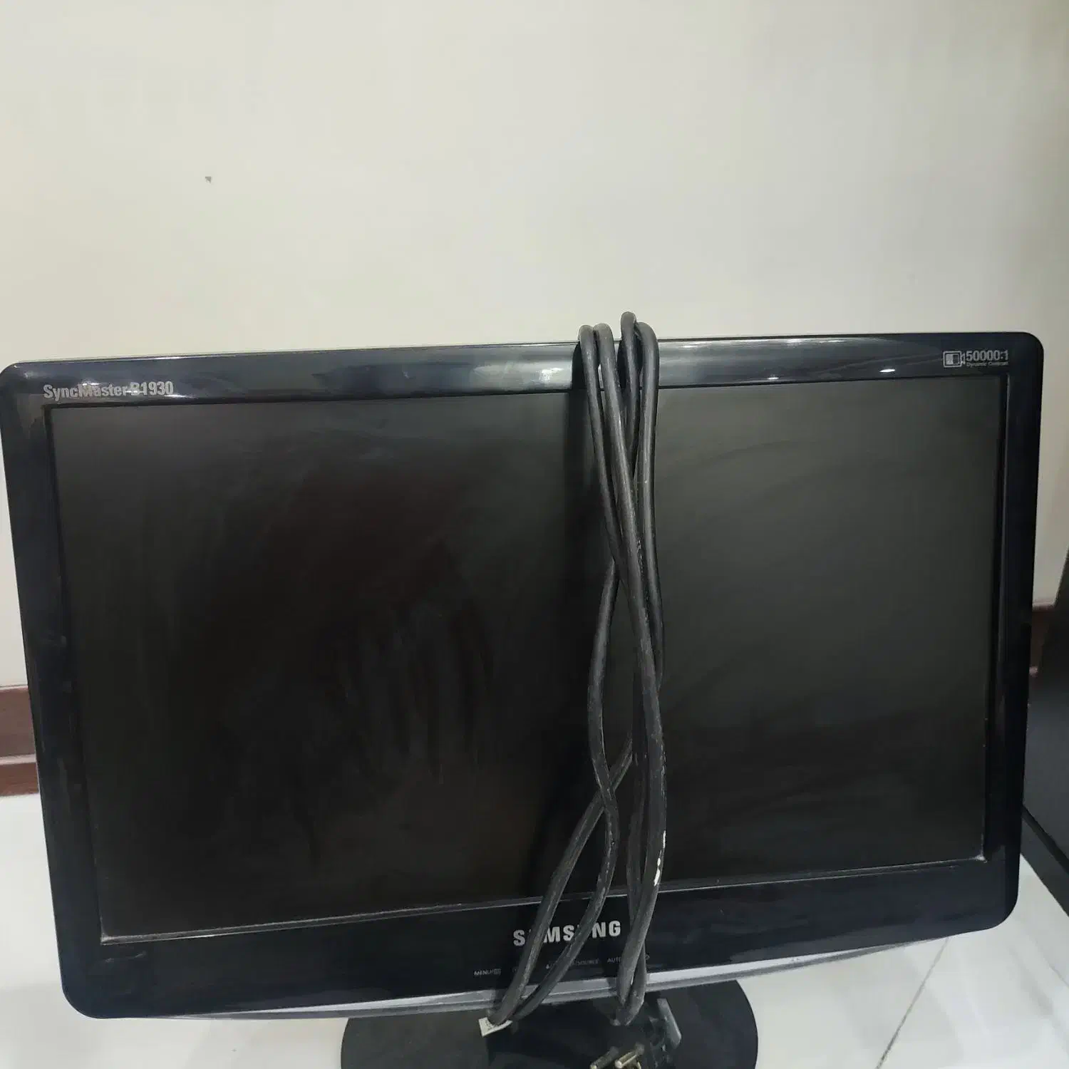 مانیتور سامسونگ|قطعات و لوازم جانبی رایانه|ری, دیلمان|دیوار