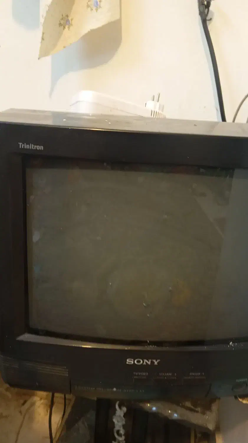 تلویزیون کوچک|تلویزیون و پروژکتور|گرگان, |دیوار