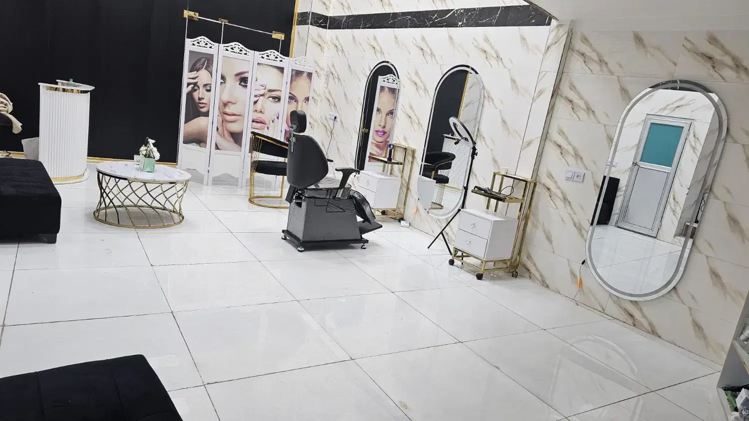 اجاره صندلی سالن زیبایی|خدمات آرایشگری و زیبایی|مرند, |دیوار