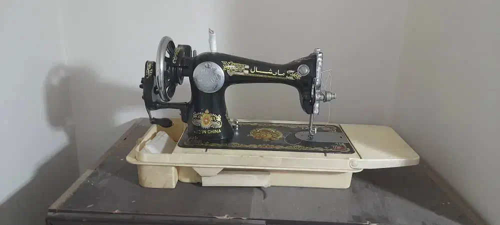چرخ خیاطی مارشال کم کارکرد|چرخ خیاطی و ریسندگی|تهران, شهرک ولیعصر جنوبی|دیوار