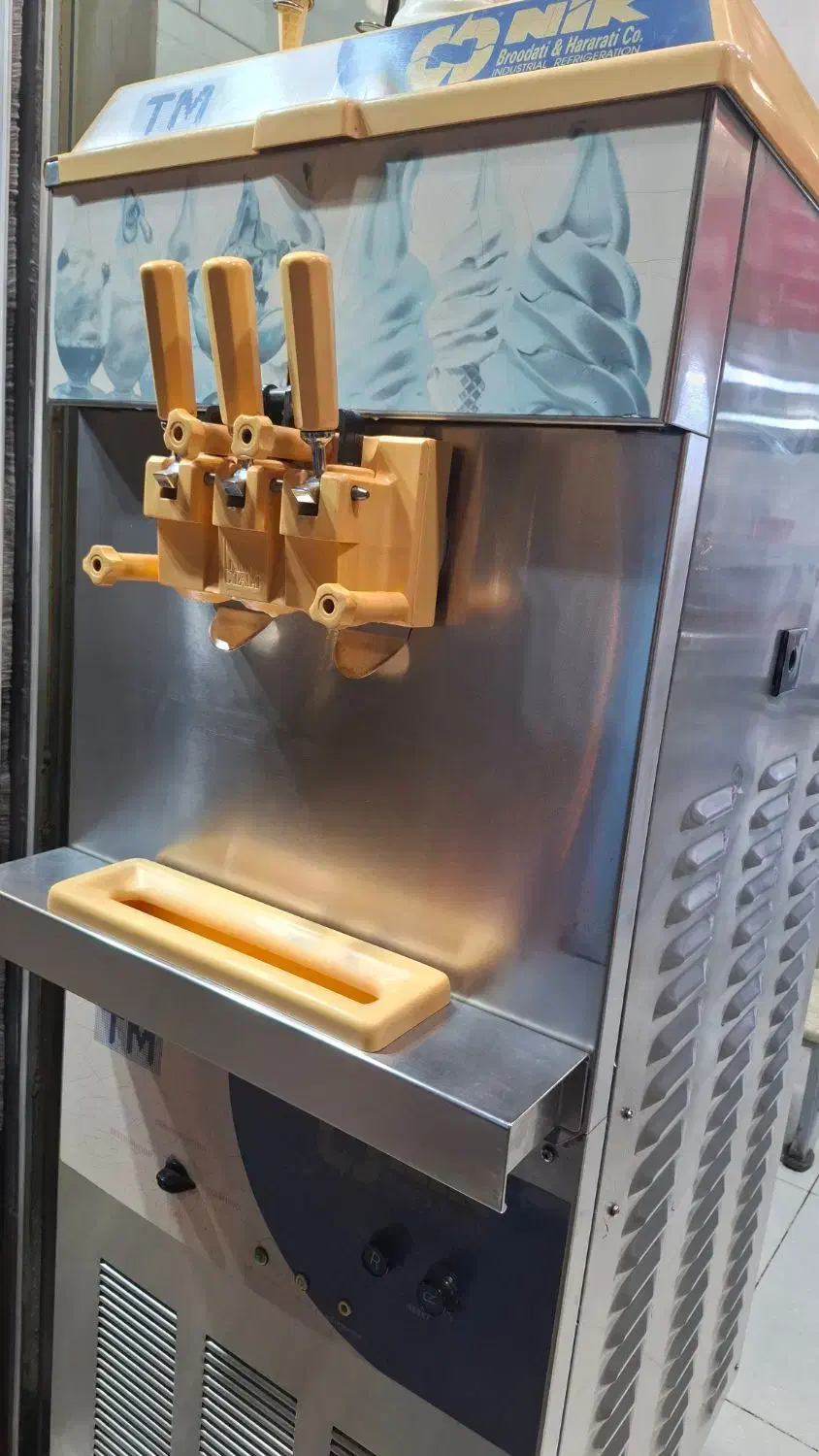 دستگاه بستنی ساز nik|کافیشاپ و رستوران|میاندوآب, |دیوار