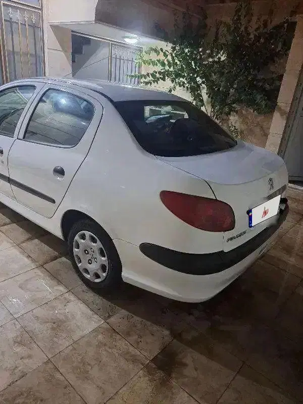 V8 SD 206|خودرو سواری و وانت|قم, شهید رجایی|دیوار