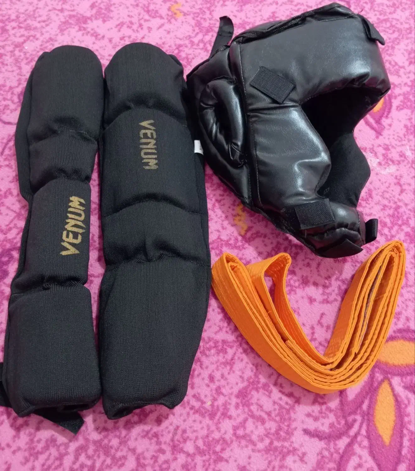 ست لوارزم رزمی کاراته|تجهیزات ورزشی|بوئین زهرا, |دیوار