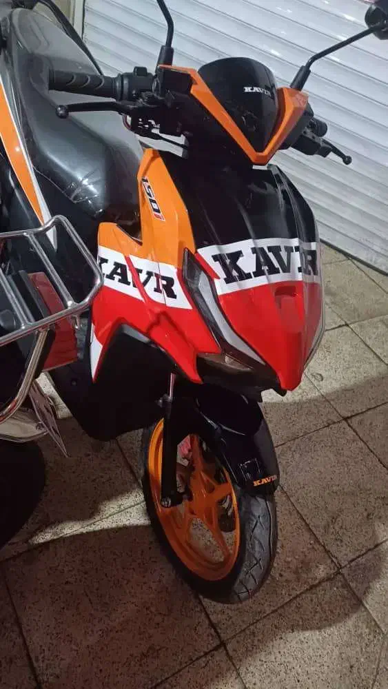 فروش فوری موتور سیکت انژکتوری کویر طرح S2 150|موتورسیکلت|تنکابن, |دیوار