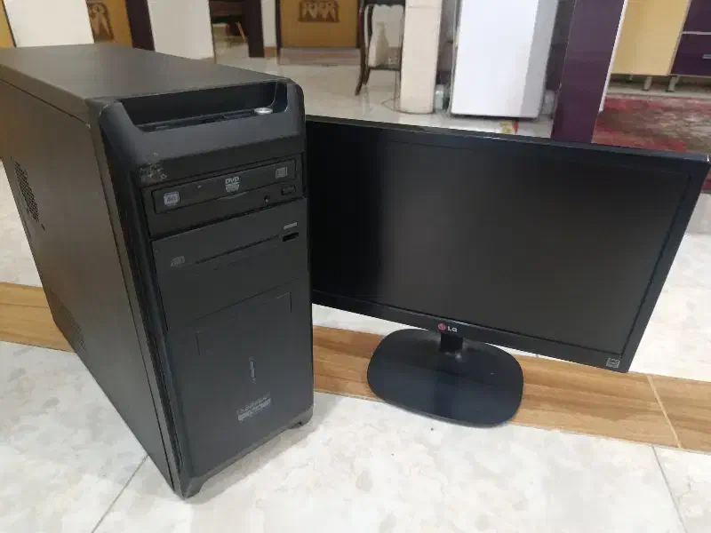 کامپیوتر|رایانه رومیزی|خمینی‌شهر, |دیوار