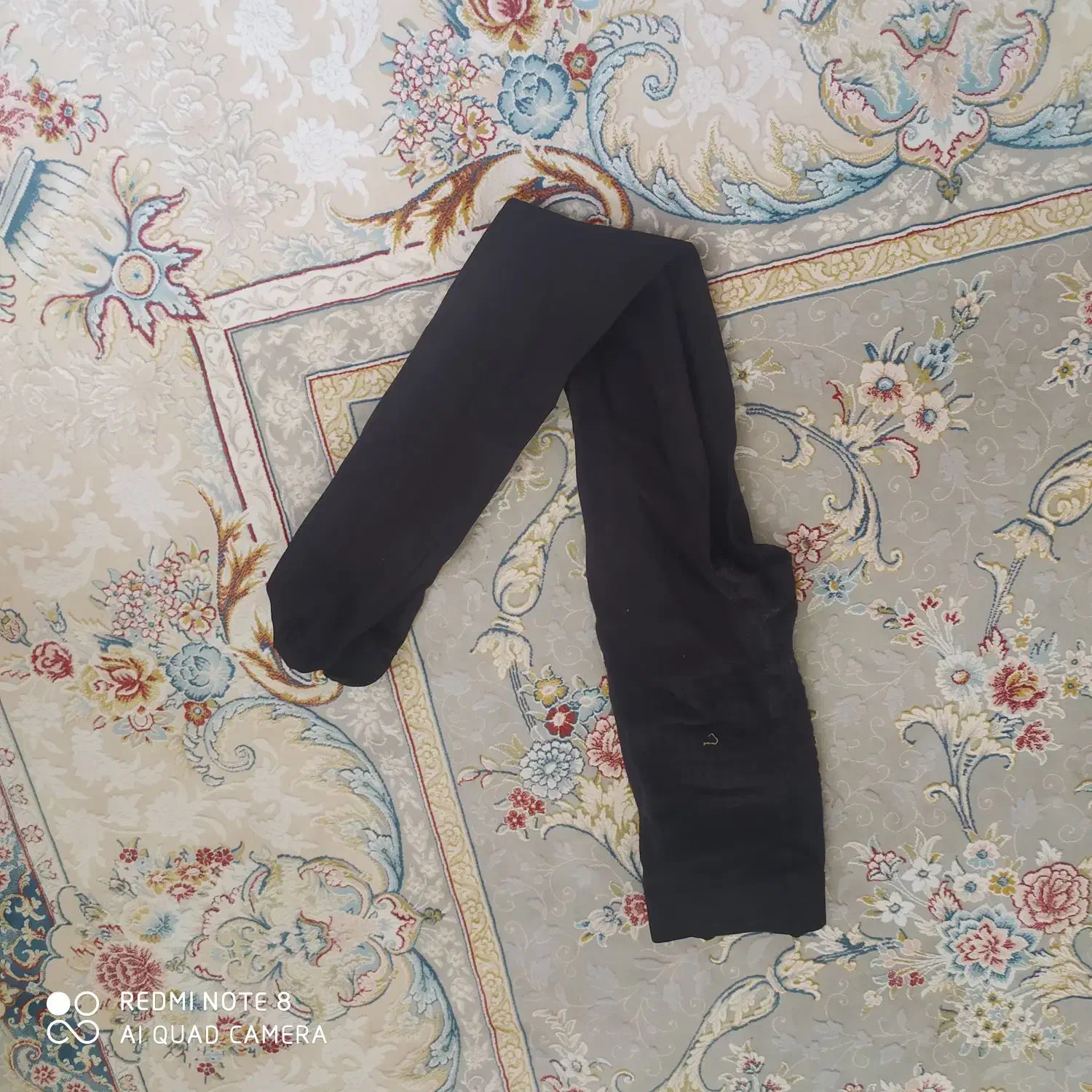 تعدادی مانتو زنانه|لباس|کاشان, کارگر|دیوار