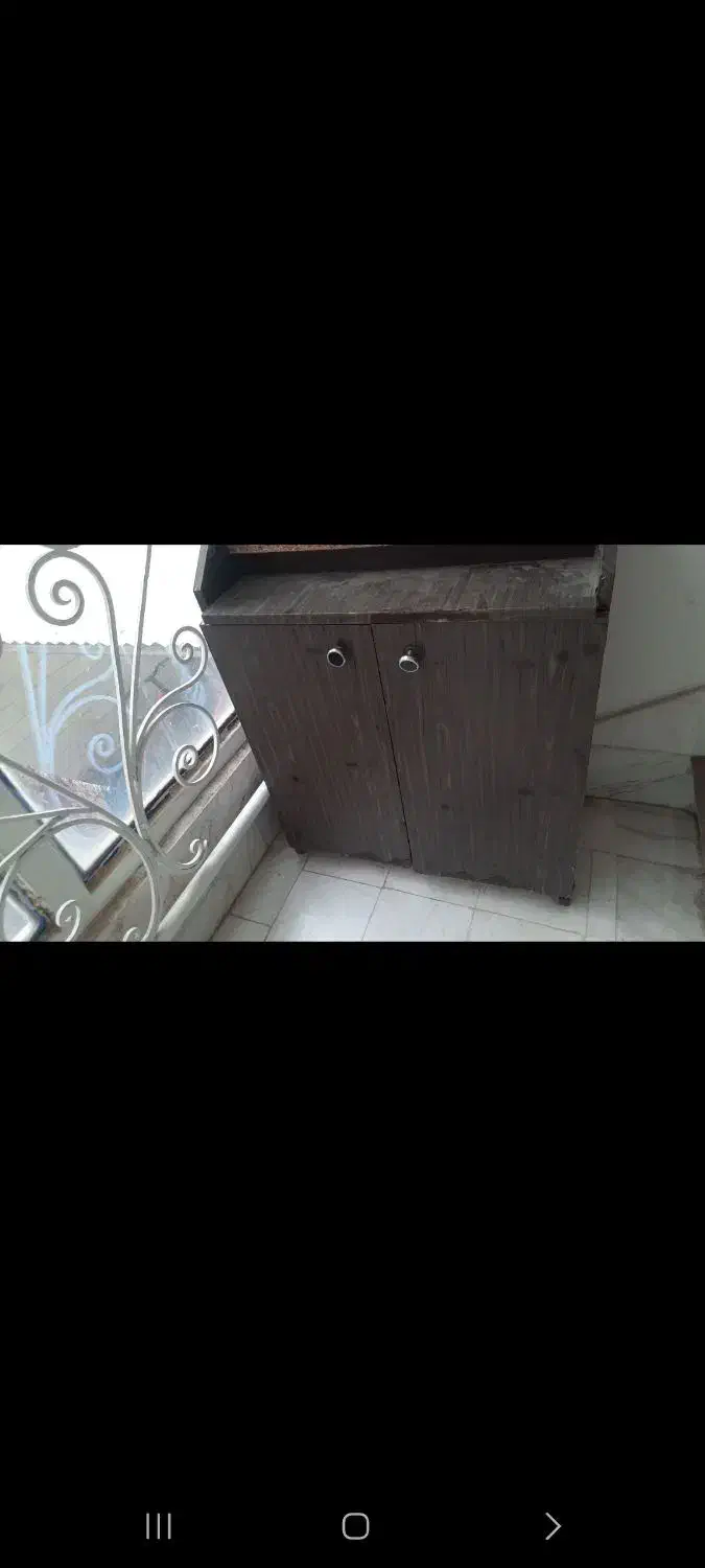 جاکفشی|جاکفشی، کمد، دراور|تربت‌حیدریه, پائین ولایت|دیوار