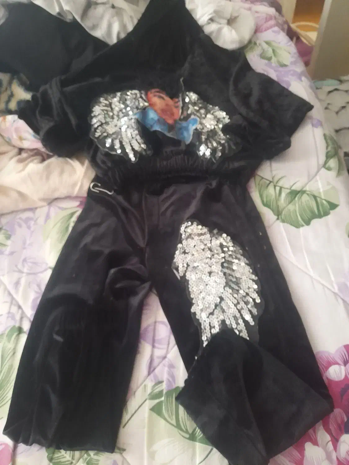 لباس|کفش و لباس بچه|رشت, حمیدیان|دیوار