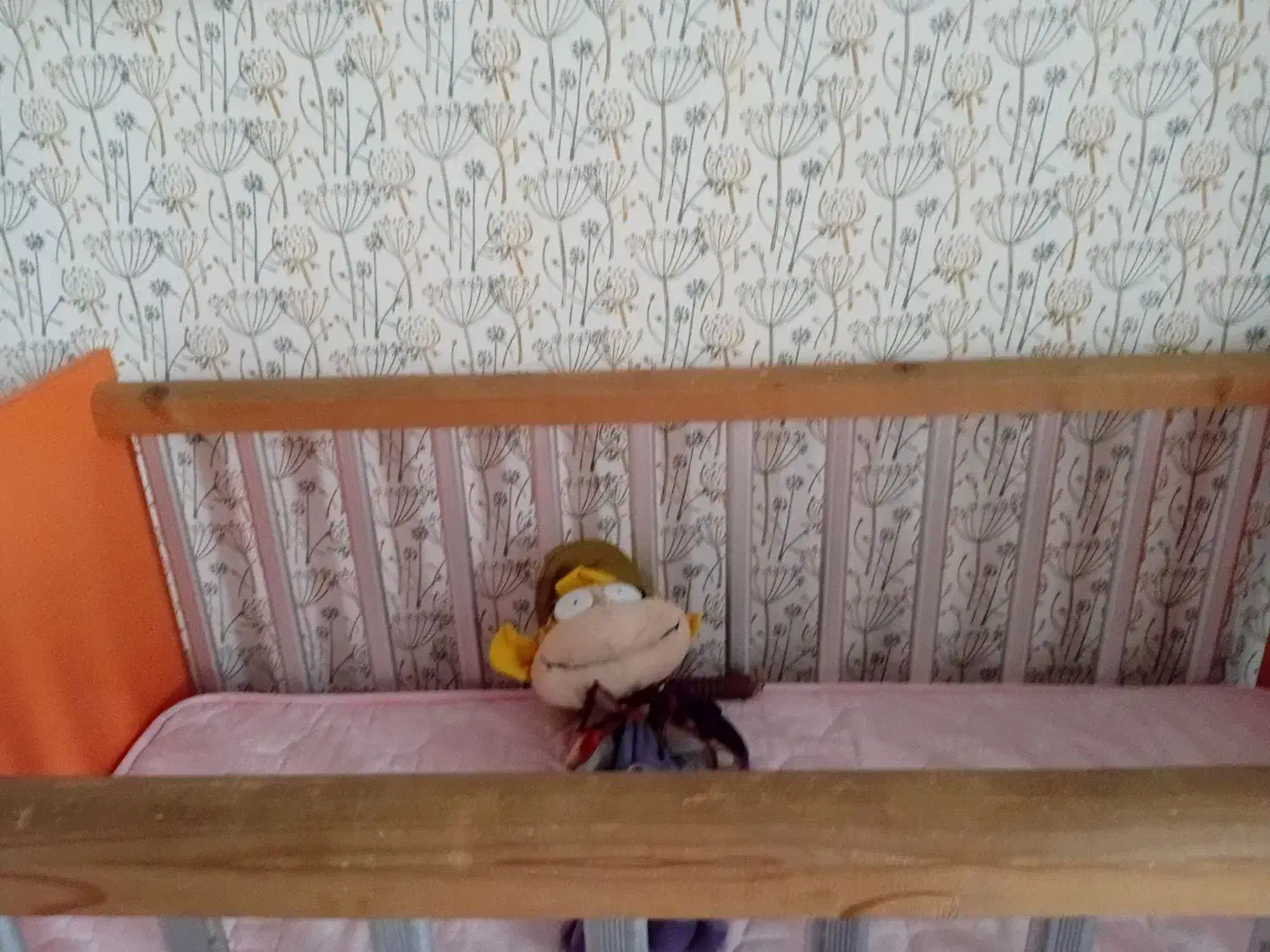 تخت خواب کودک|تخت و سرویس خواب|سرپل ذهاب, |دیوار