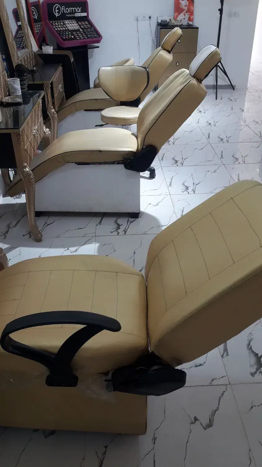 وسایل آرایشگاه|آرایشگاه و سالن‌های زیبایی|شهر بابک, |دیوار