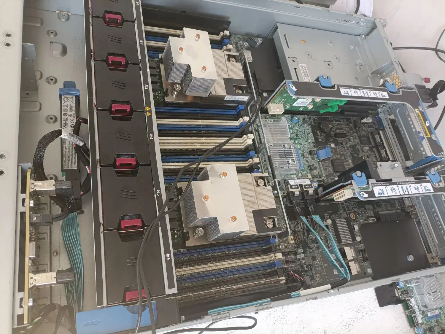 سرور اچ پی. server. dl380 g9|مودم و تجهیزات شبکه|تهران, بهجت‌آباد|دیوار