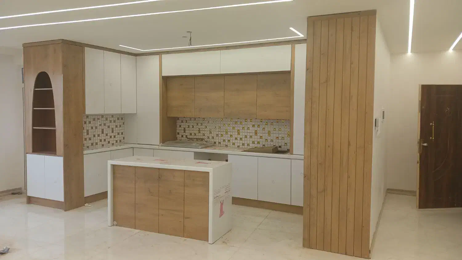 صنایع چوبی ارین|مبلمان خانگی و میز عسلی|اردبیل, |دیوار