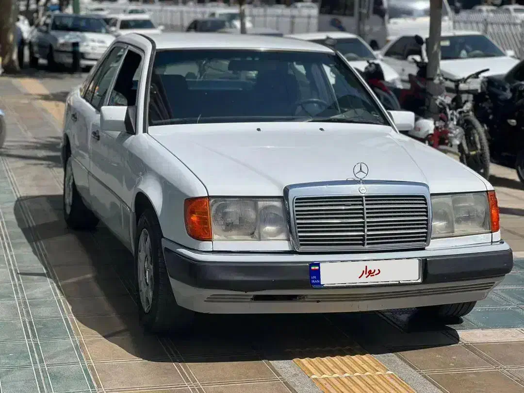 بنز E230 کپل 1992 اتاق۱۲۴ سفید فروشی|خودرو سواری و وانت|مشهد, کوثر|دیوار