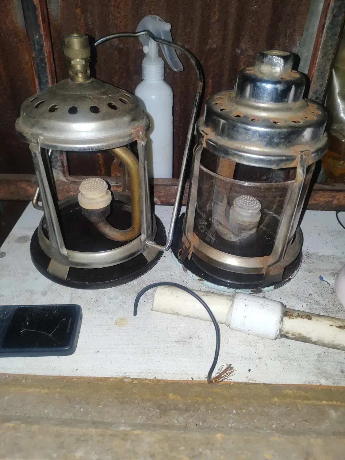 چراغ زنبوری گازی|لامپ و چراغ|بندر انزلی, کلیور|دیوار